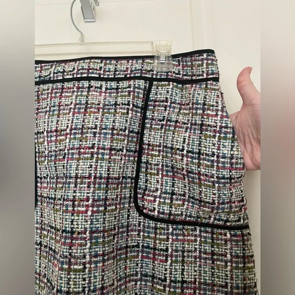 FINAL SALE Loft Multicolored Tweed Skirt EUC - Picture 2 of 6